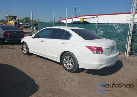 2010 Honda Accord 2.4 Lx-P z USA, uszkodzony, nr VIN 1HGCP2F44AA068345